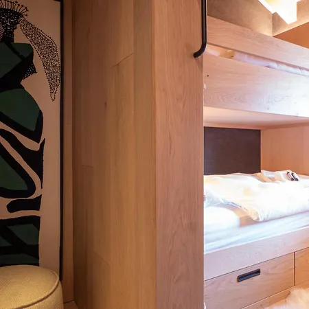 La Ruinette- Stylish 4-bed, Centre Of Verbier