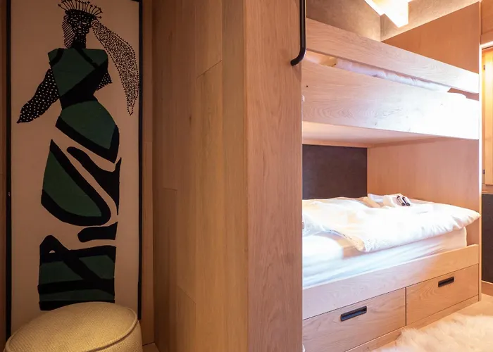 La Ruinette- Stylish 4-bed, Centre Of 韦尔比耶