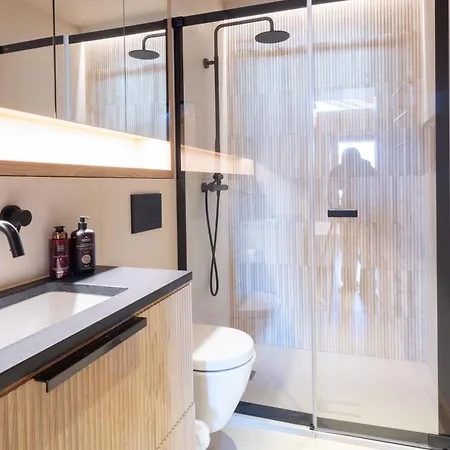 La Ruinette- Stylish 4-bed, Centre Of * וורבייה